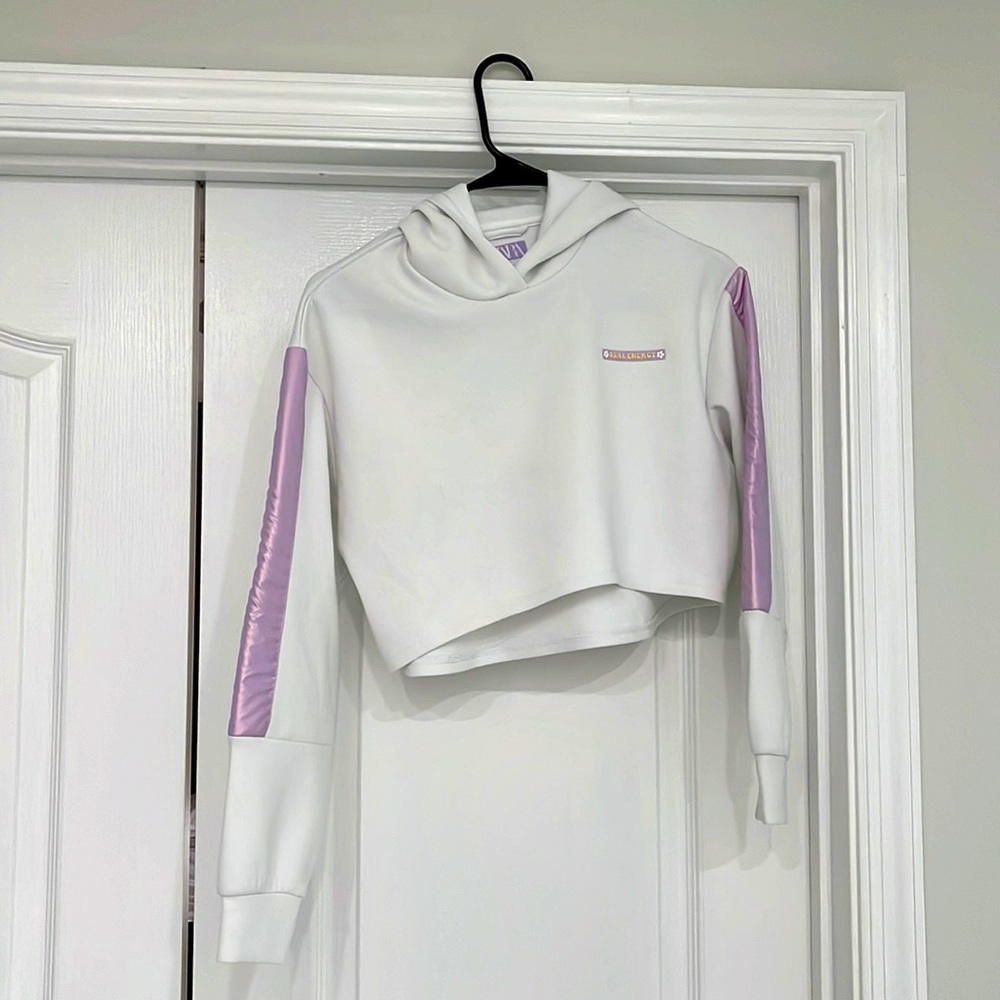 - Zara Kids cropped hoodie